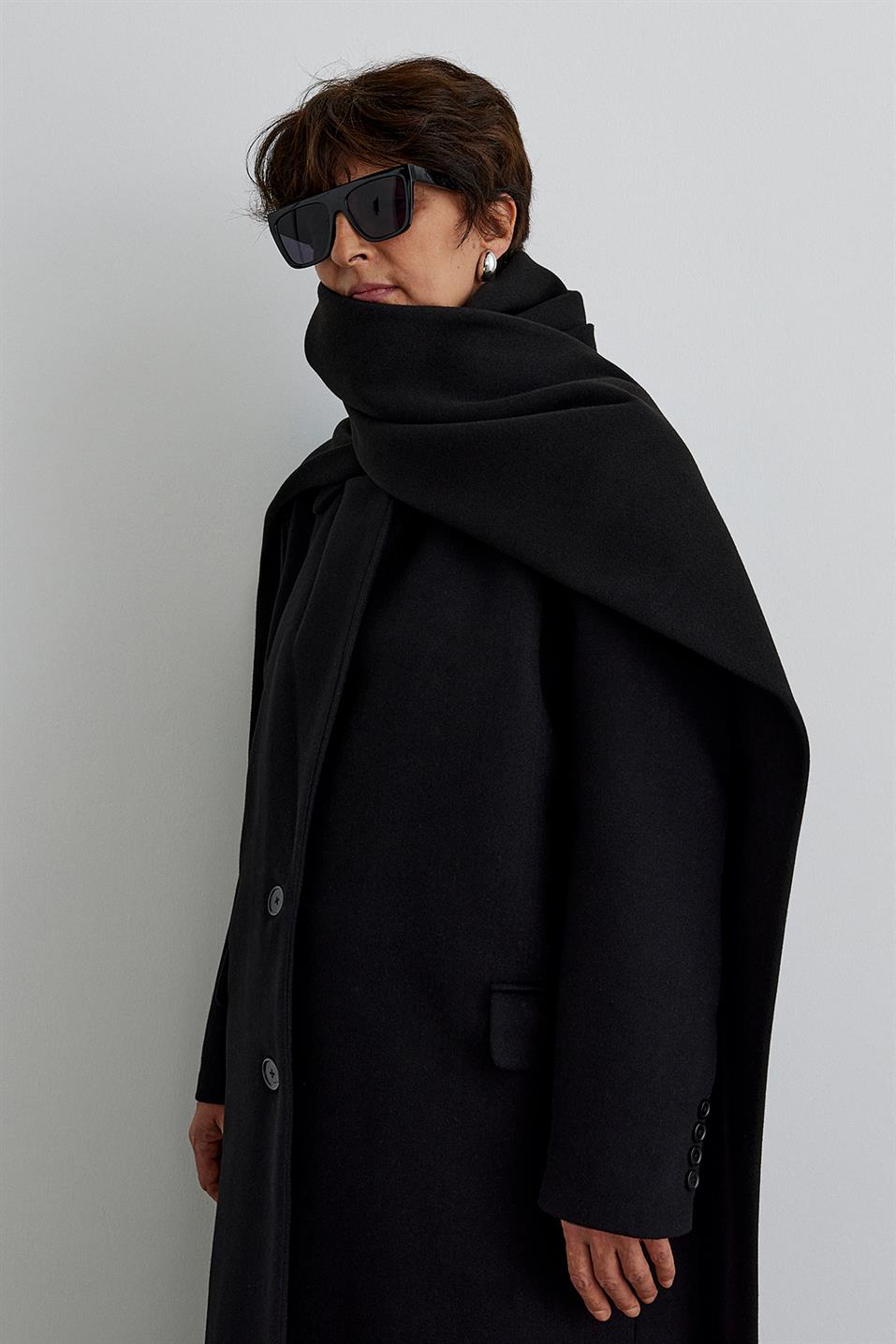 Siyah Ari Kruvaze Maxi Kaşe Kaban