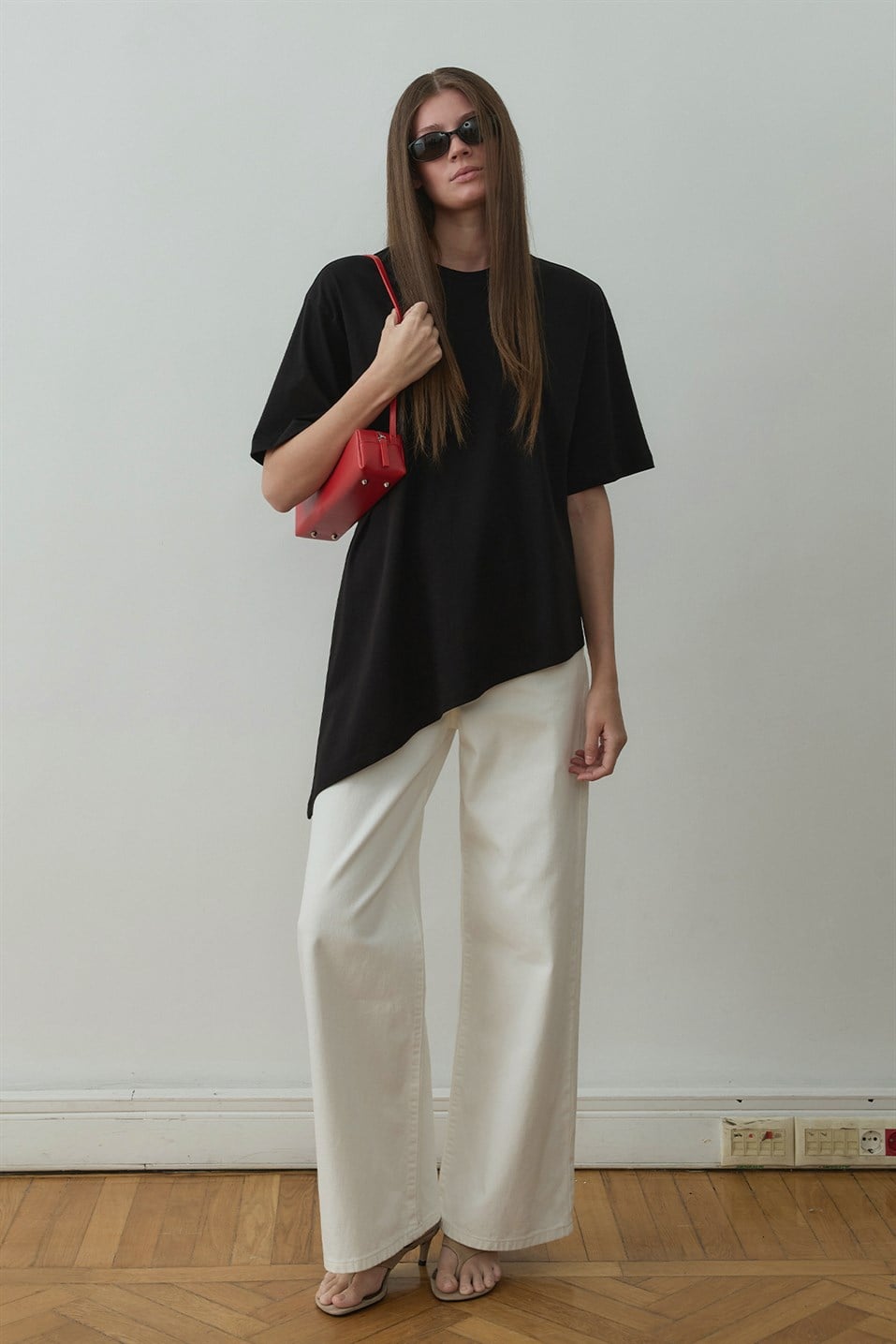 Asymmetric Oversize T-Shirt