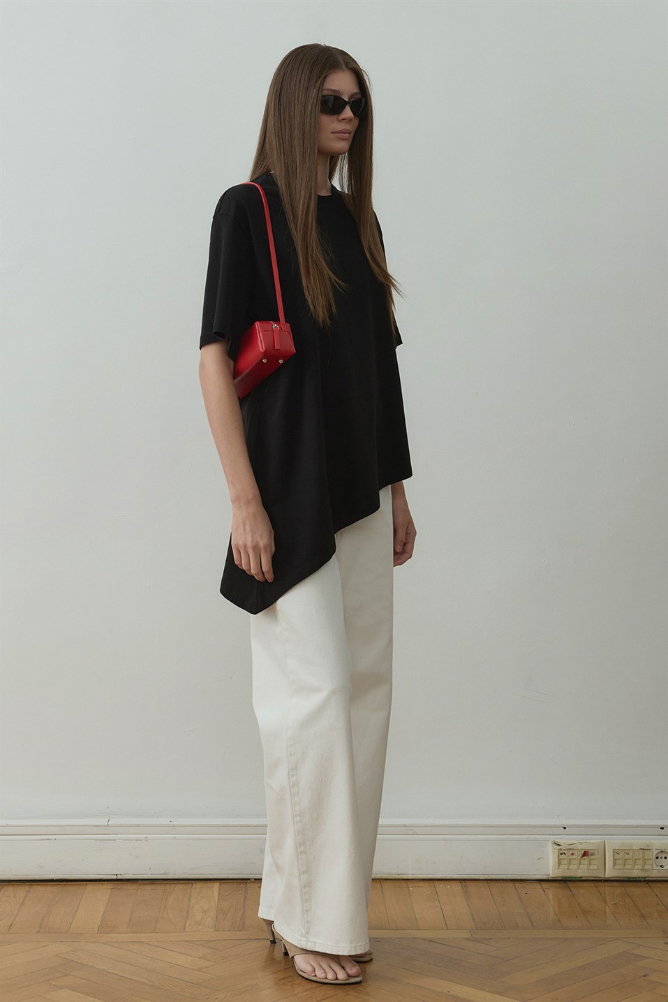 Asymmetric Oversize T-Shirt