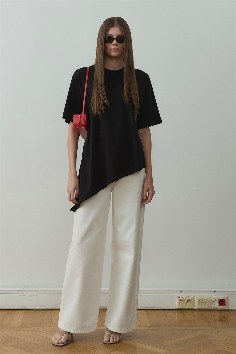 Asymmetric Oversize T-Shirt