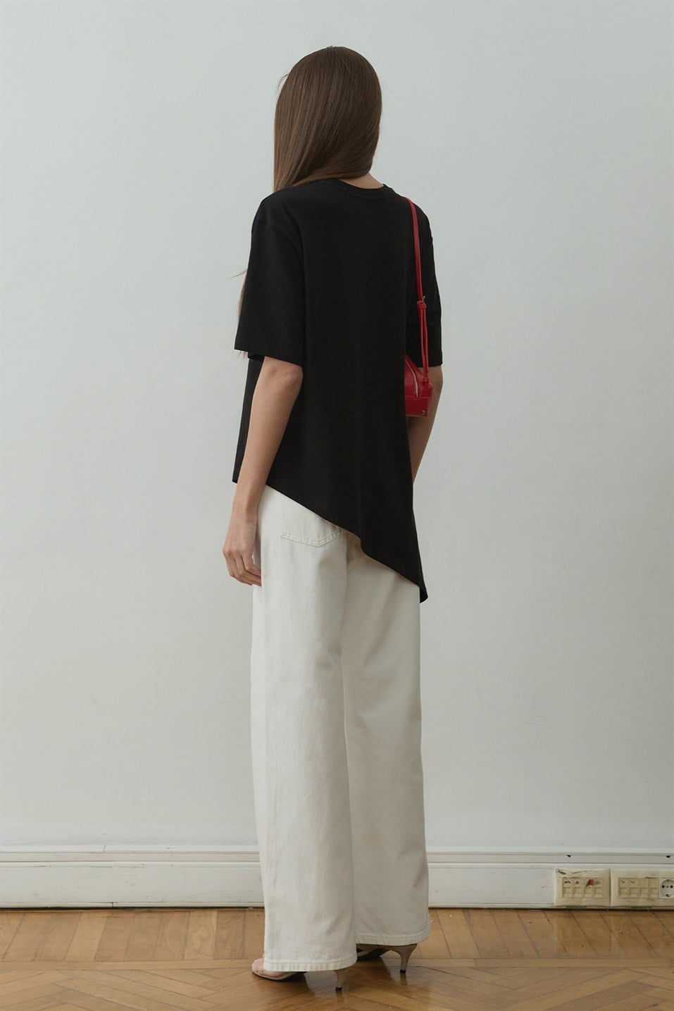 Asymmetric Oversize T-Shirt