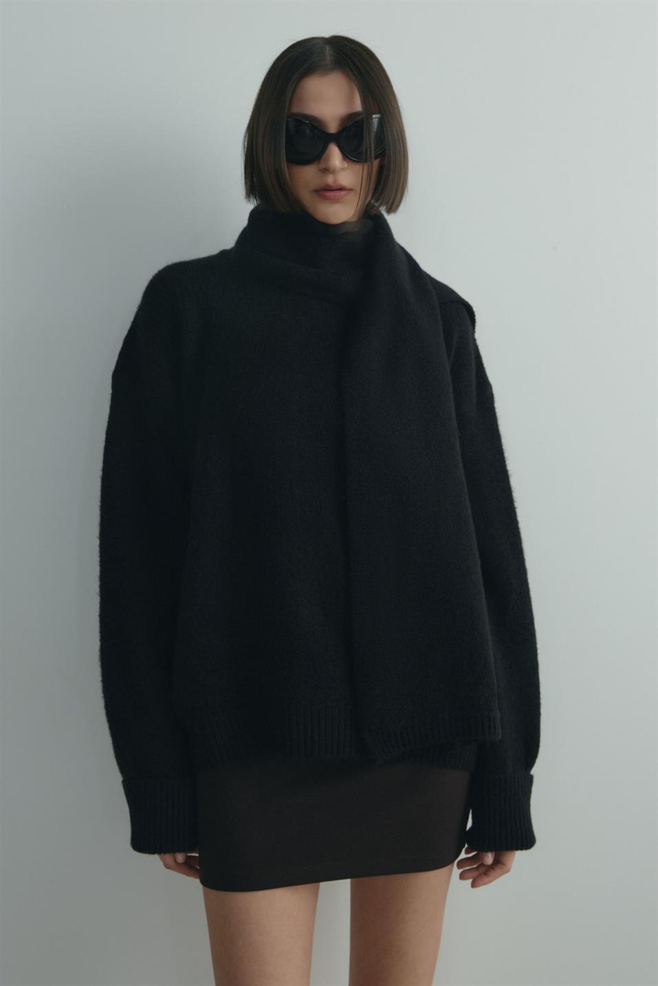 Siyah Bella Triko Atkı