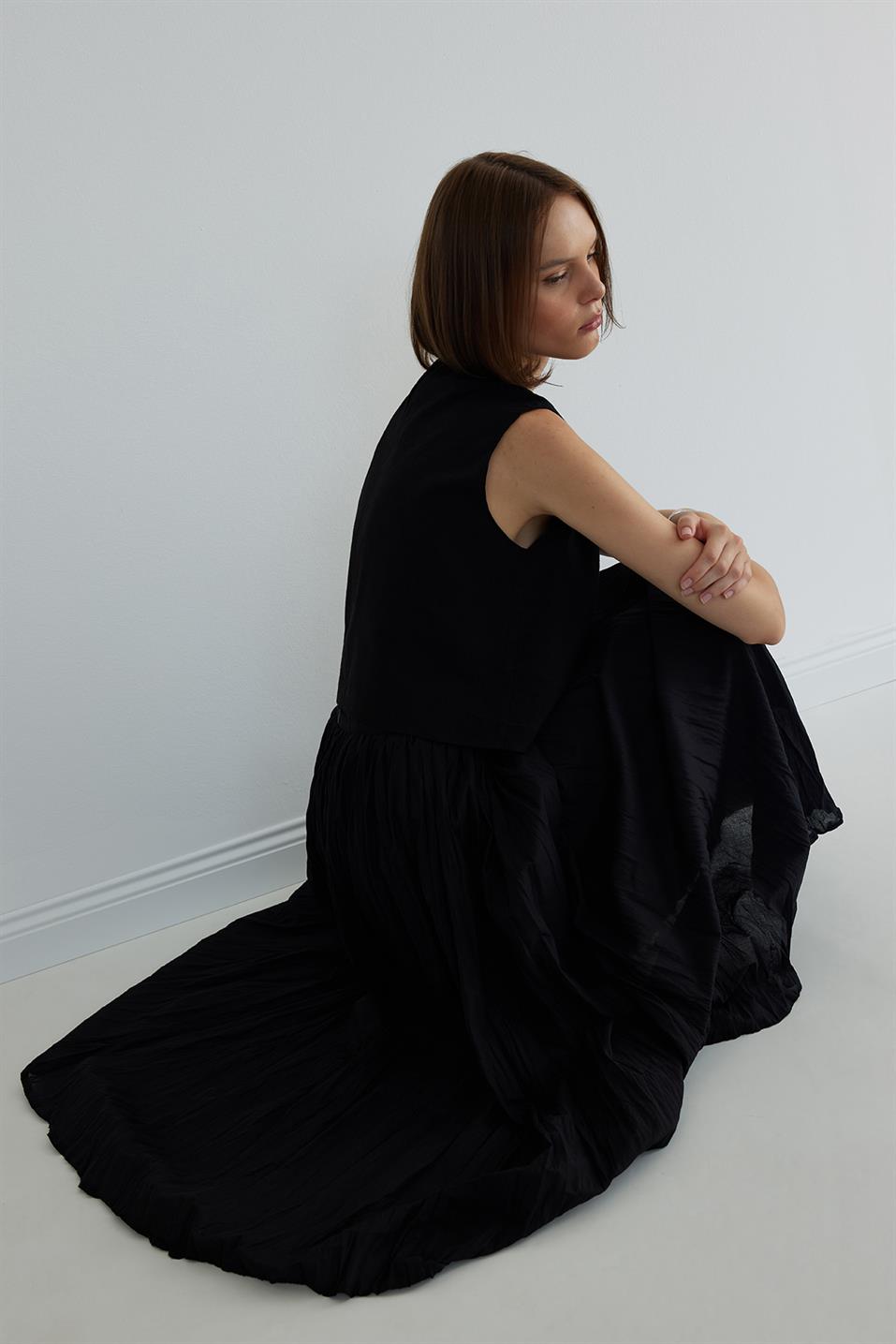 Donette Pleated Skirt