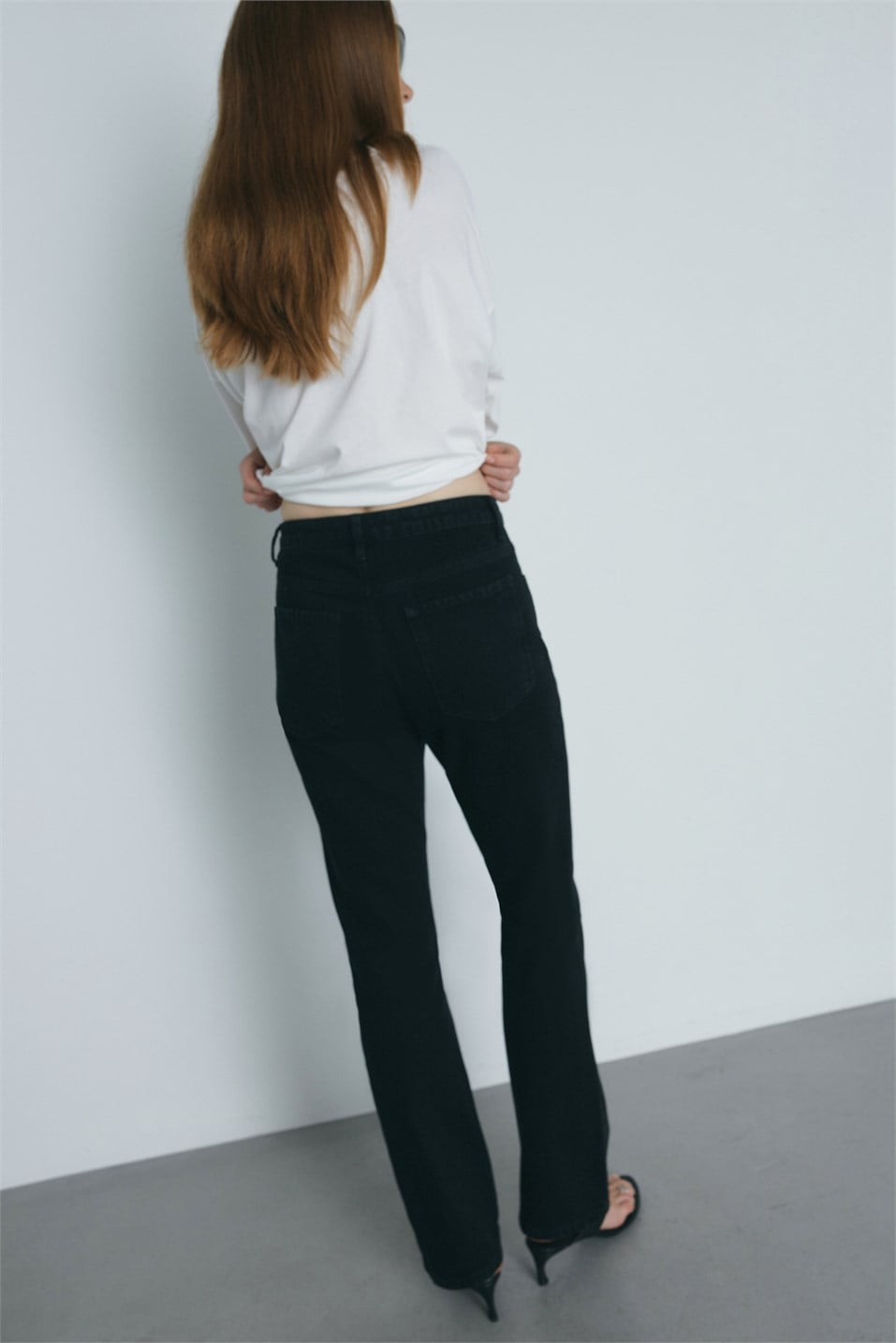 Siyah Effortless Straight Jean