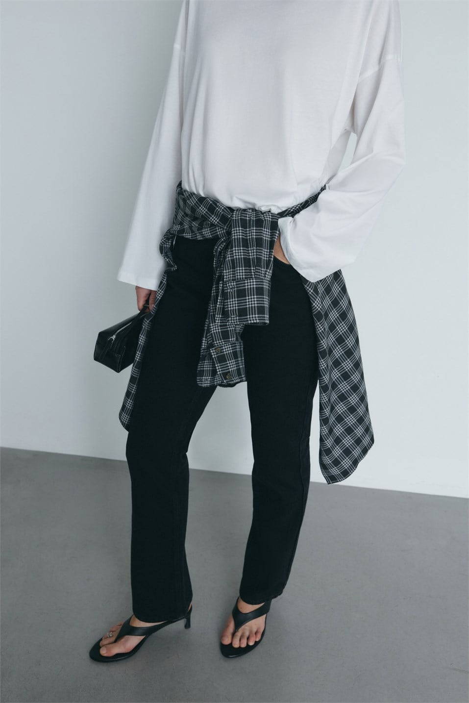 Siyah Effortless Straight Jean