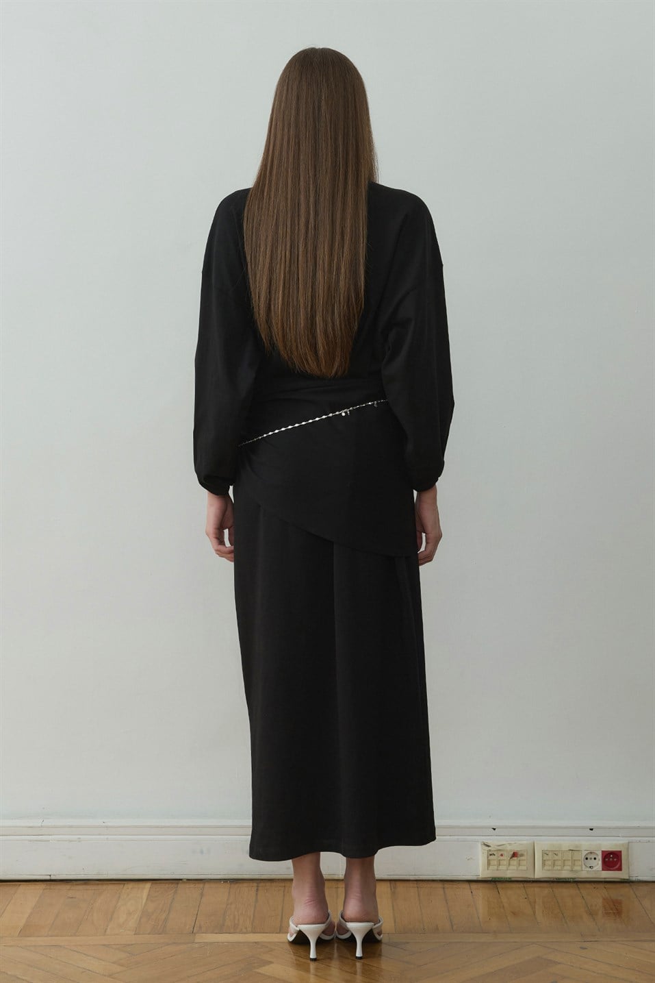 Siyah Fey Kuşaklı Maxi Elbise