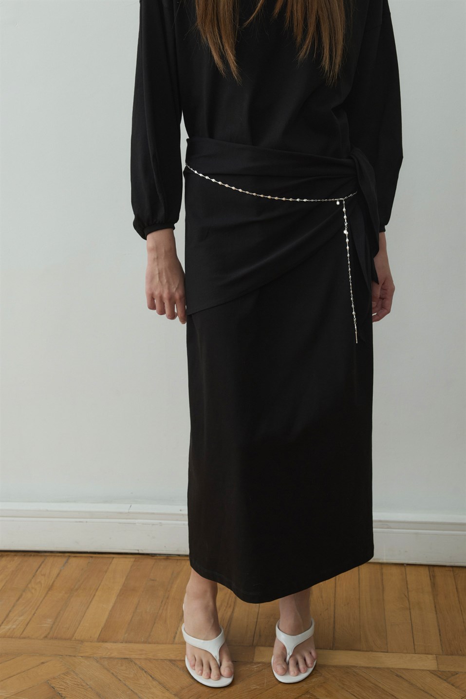 Siyah Fey Kuşaklı Maxi Elbise