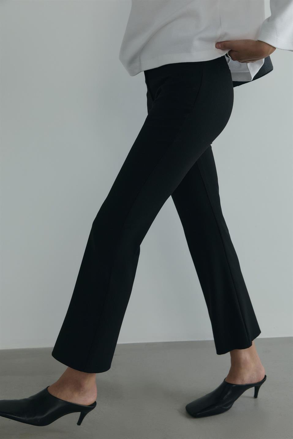 Siyah Janet Flare Pantolon