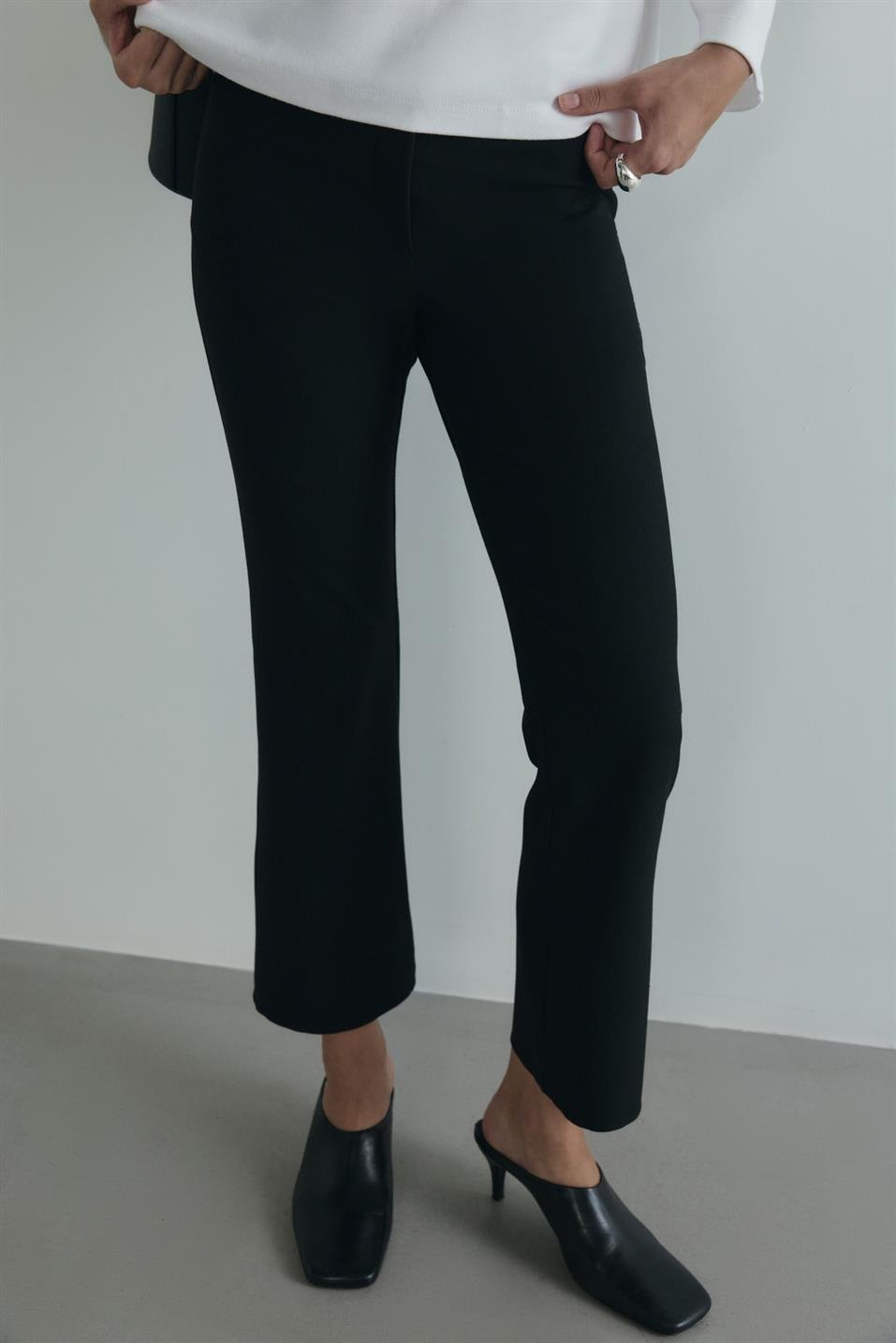 Siyah Janet Flare Pantolon