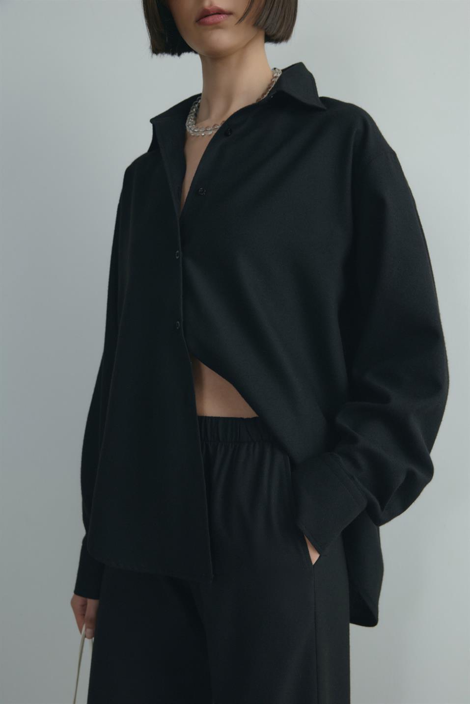 Siyah Jil Pamuklu Basic Gömlek