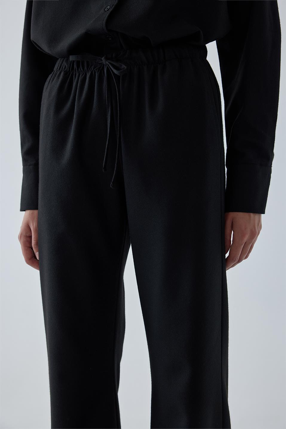 Jilly Classic Trousers