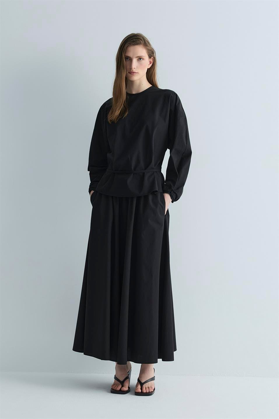 Siyah Lara Kemerli Bluz