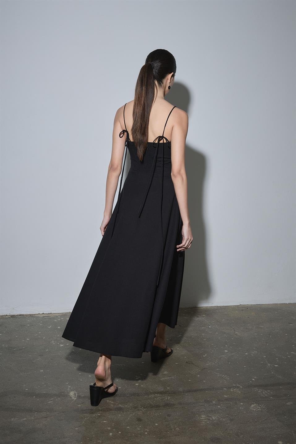 Siyah Melinda Askılı Keten Elbise