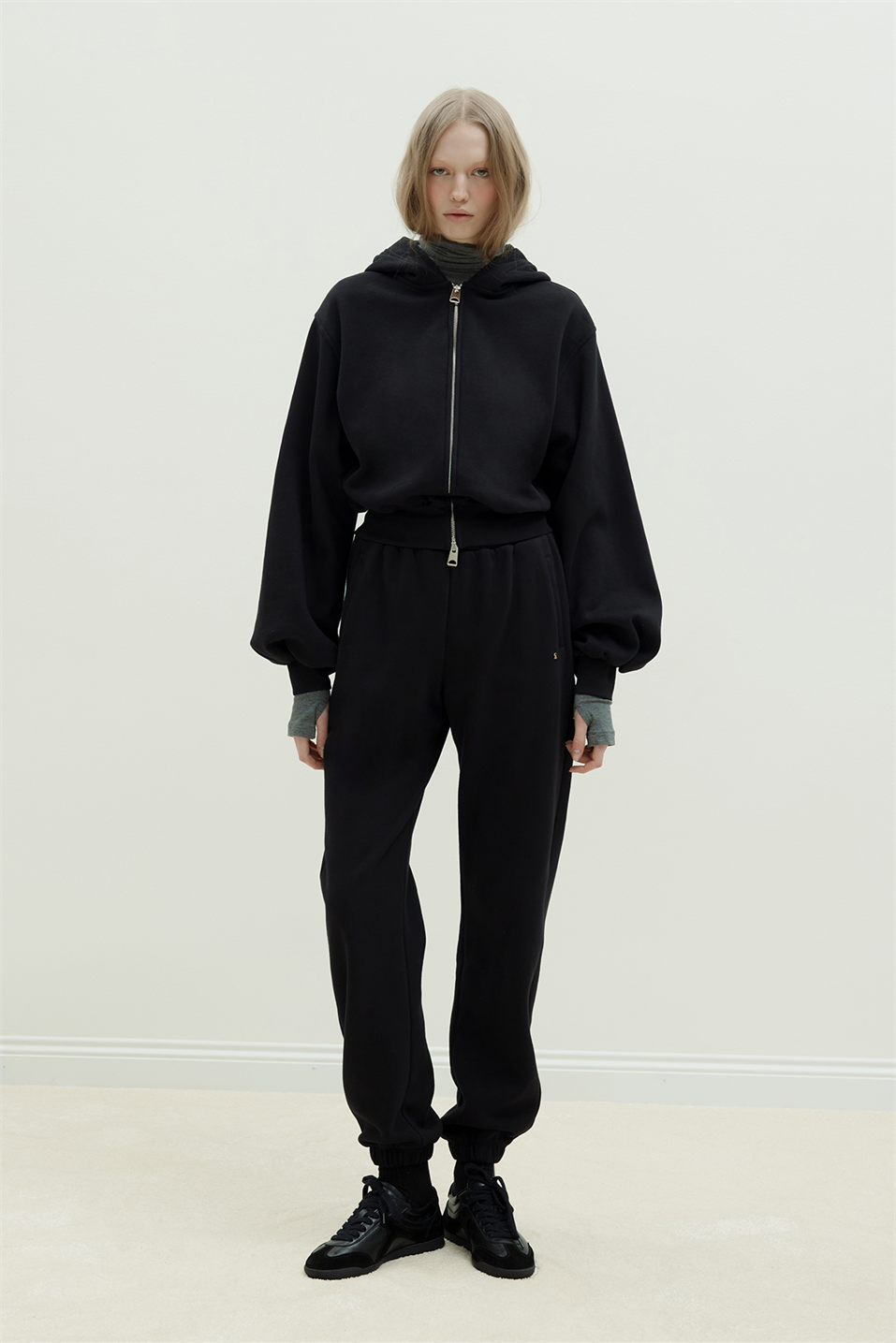 Mila Oversize Zip Cardigan