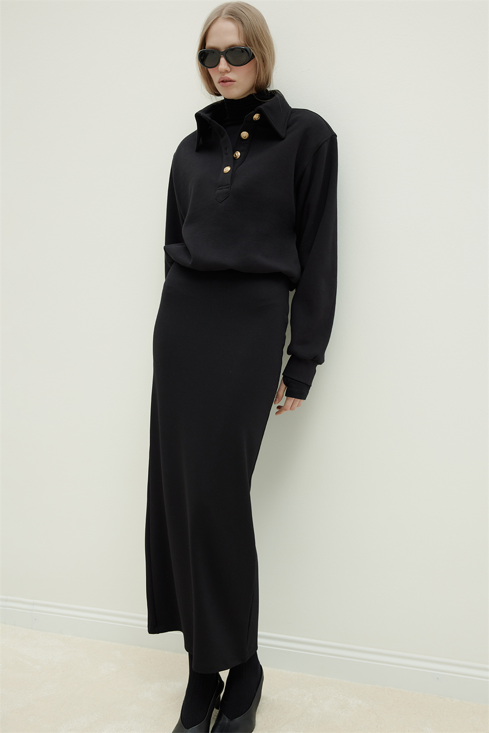 Mimi Sweatshirt With Gold Buttoned