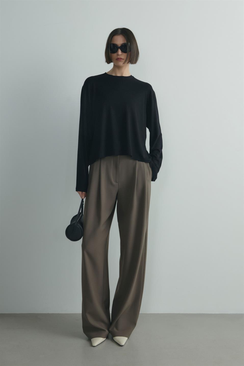 Siyah Nara Uzun Kollu Basic Tişört