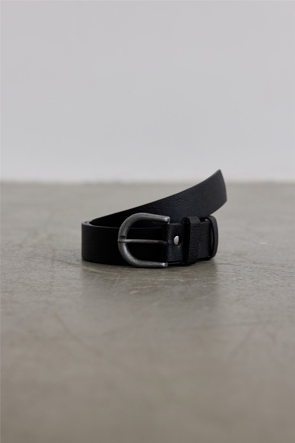 Black Oxide Buckle Leather Belt