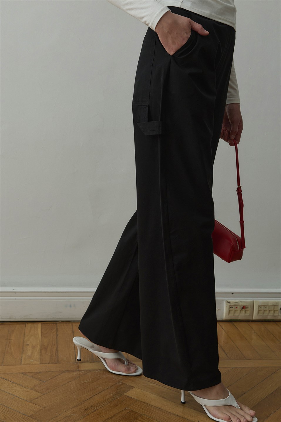 Raffy Wide Leg Trousers
