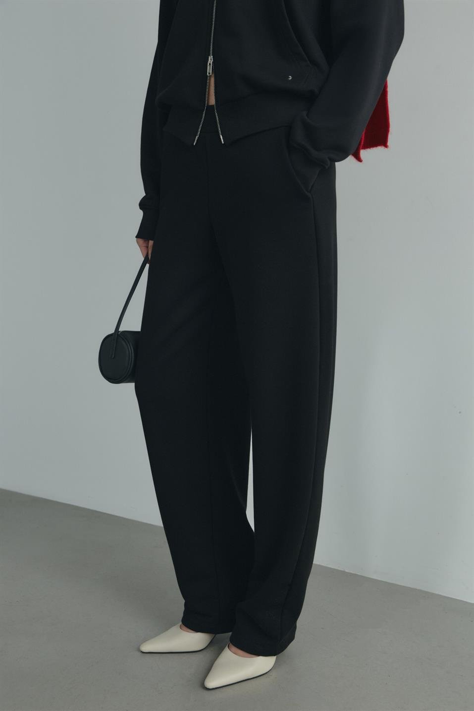 Siyah Salted Lastikli Eşofman