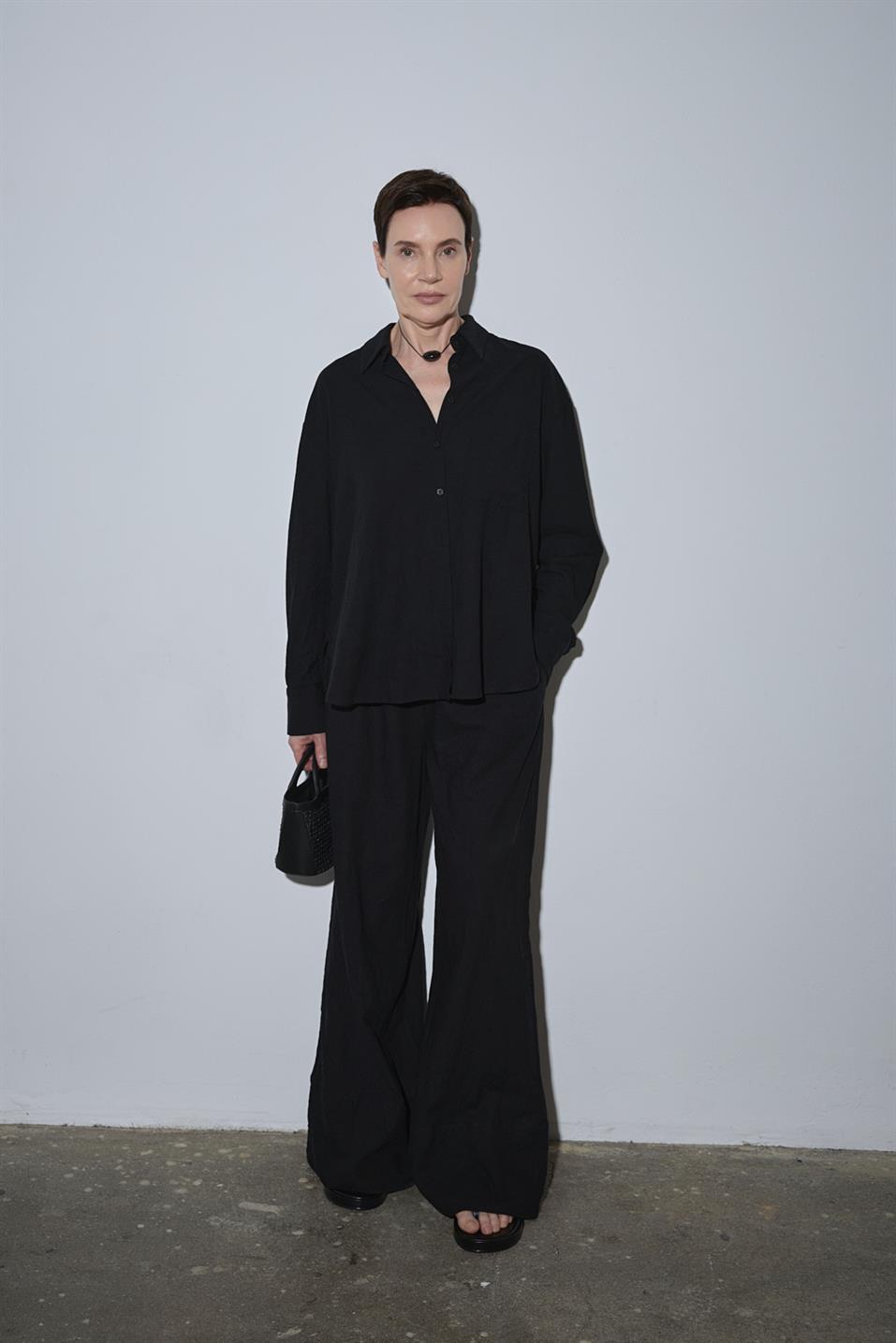 Siyah Serin Oversize Keten Gömlek
