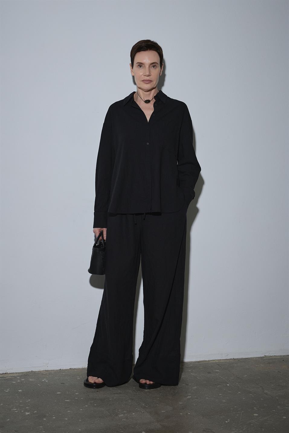 Siyah Serin Oversize Keten Gömlek