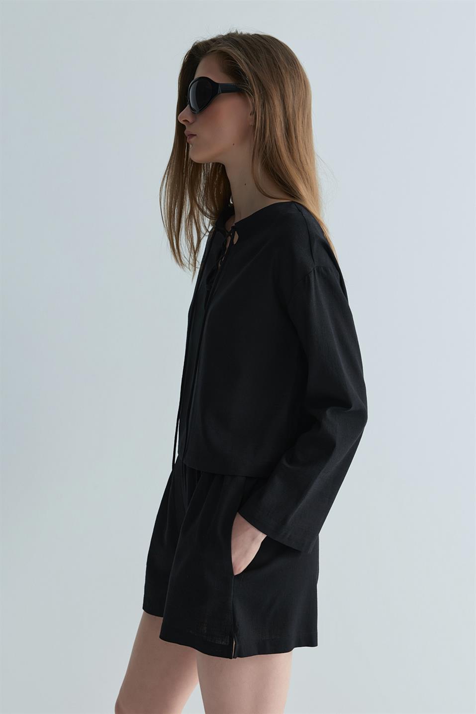 Zoe Basic Linen Shorts