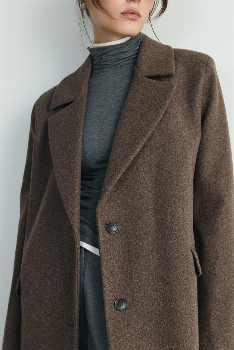 Sütlü Kahve Ari Kruvaze Maxi Kaşe Kaban