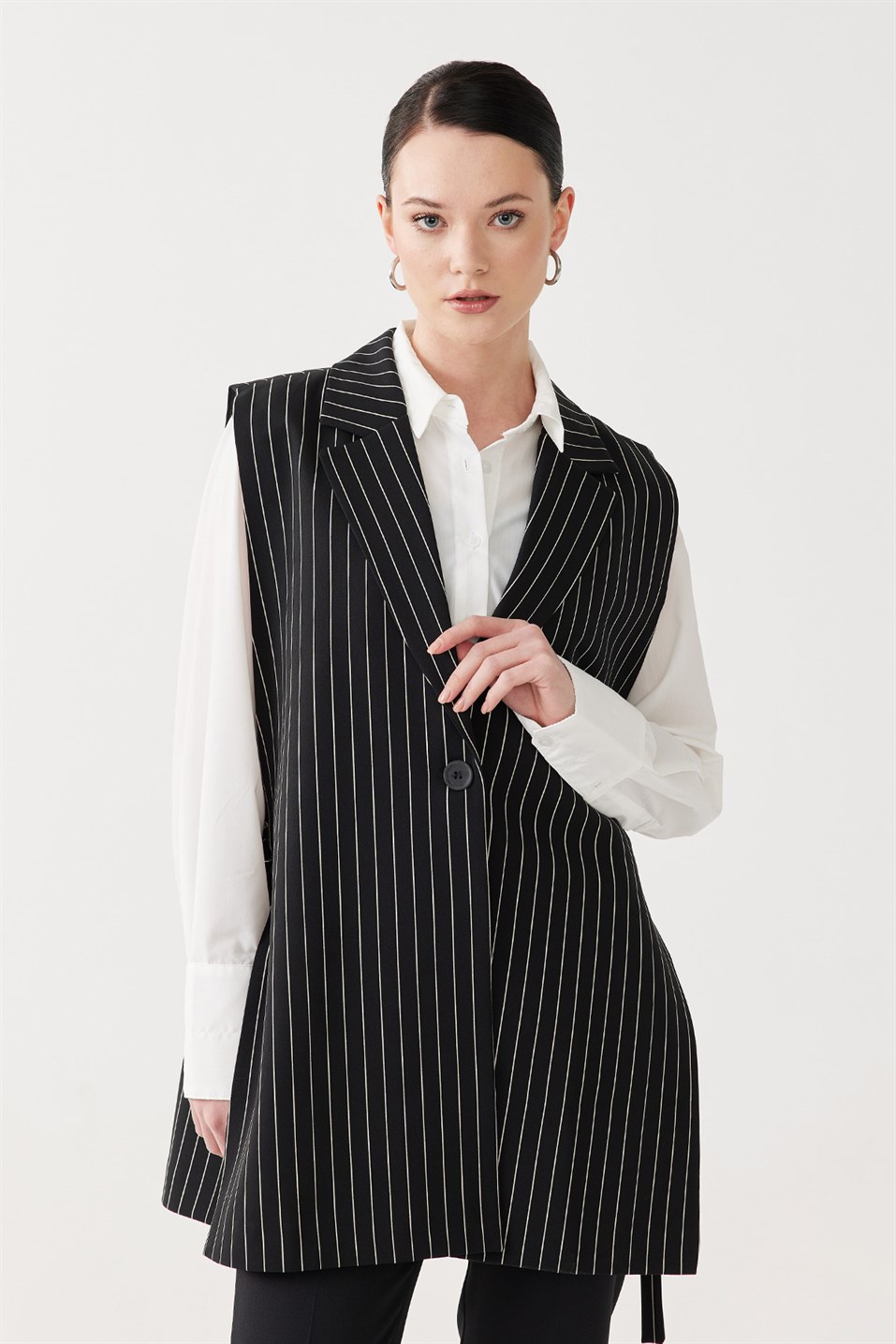 Black Striped Single Button Slit Vest