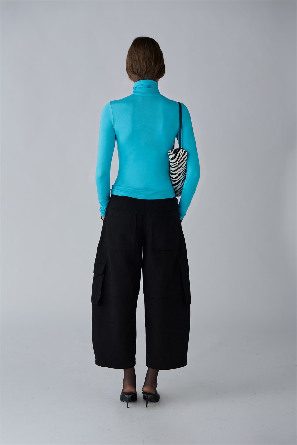 Turkuaz Boğazlı Body