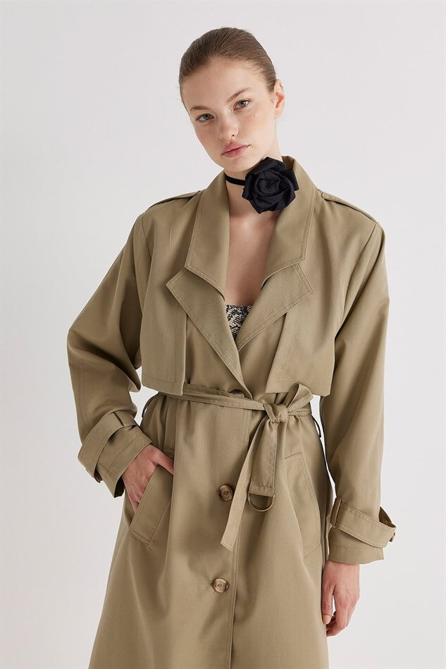 Vintage 1970s Long Beige Trench Coat – ALEXANDRAKING