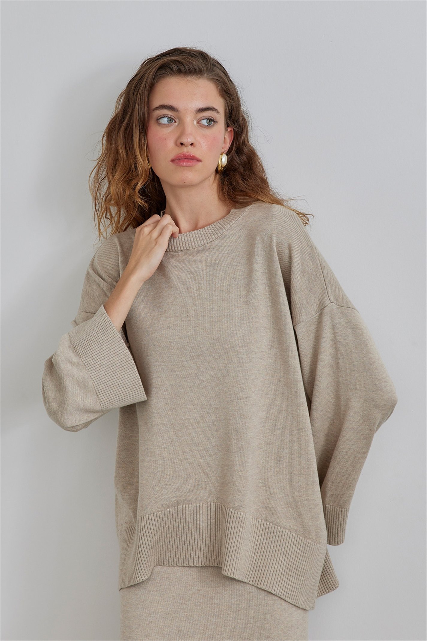 Beige Wide Sleeve Knitwear Sweater | Suud Collection