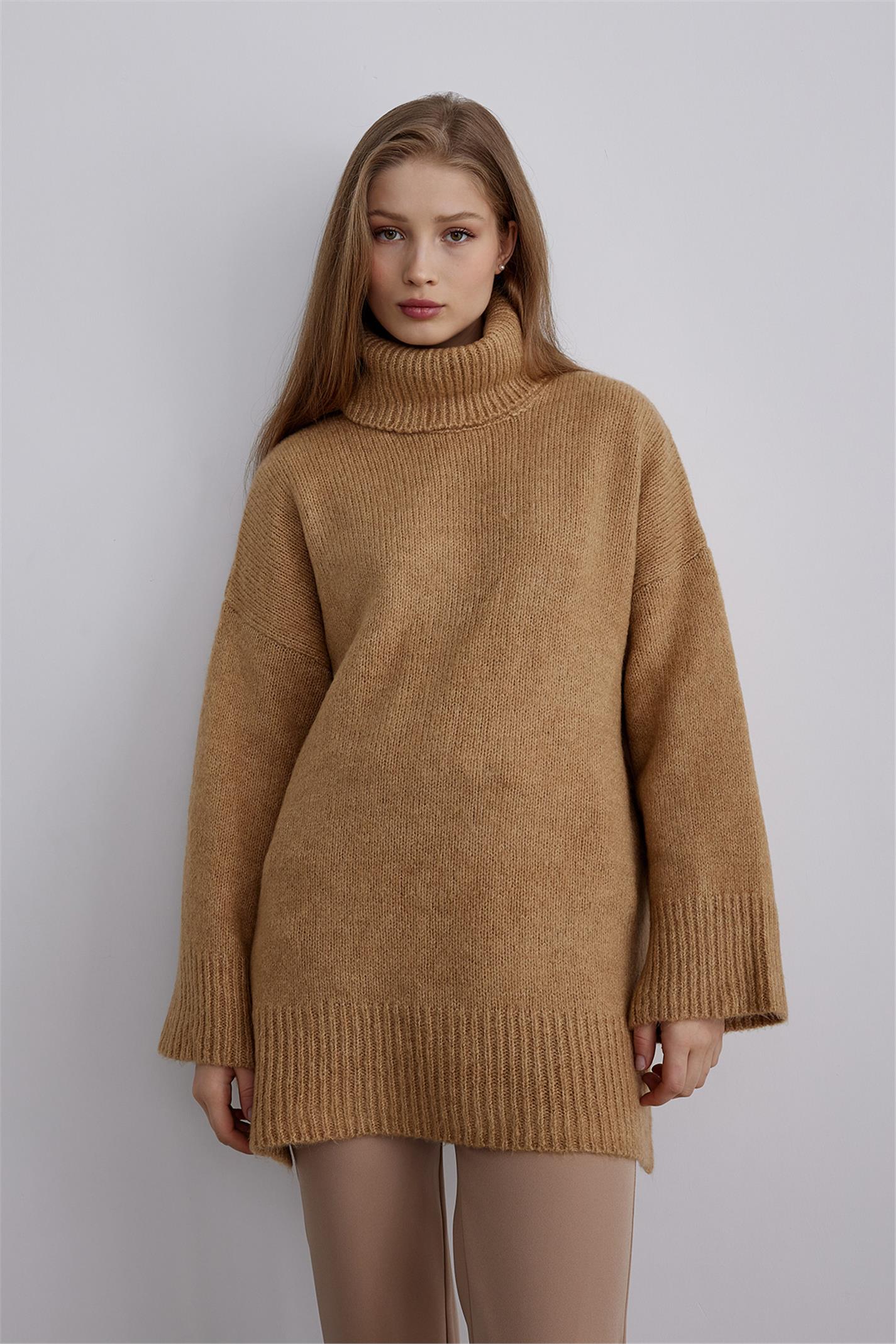 Saodimallsu Womens Oversized Turtleneck Fall Sweaters Batwing Long Sleeve  Cute Cozy Chunky Knit Pullover Jumper Tops Apricot at  Women's  Clothing store
