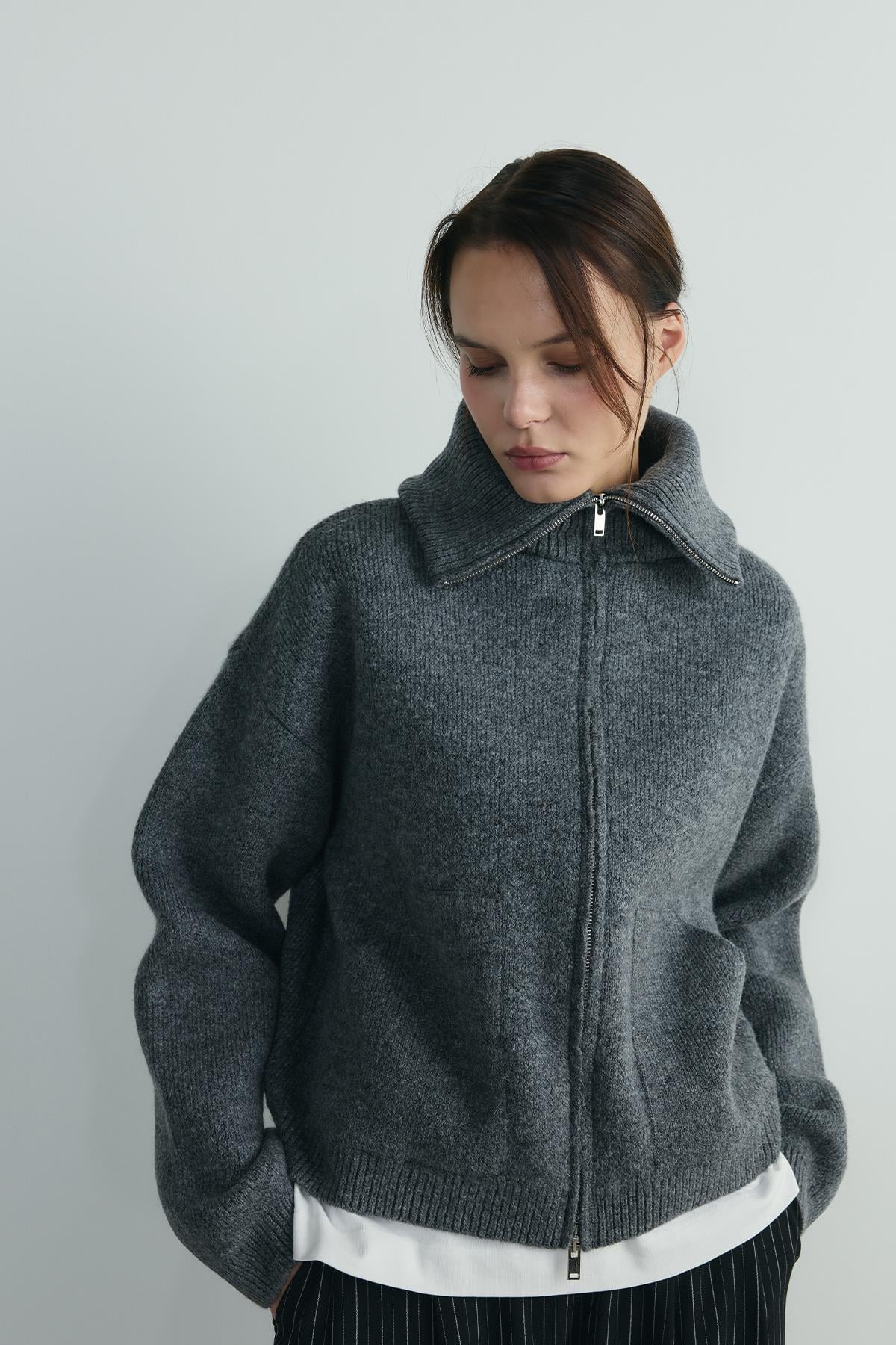 Dark Grey Jodie Zip-up Knit Cardigan | Suud Collection