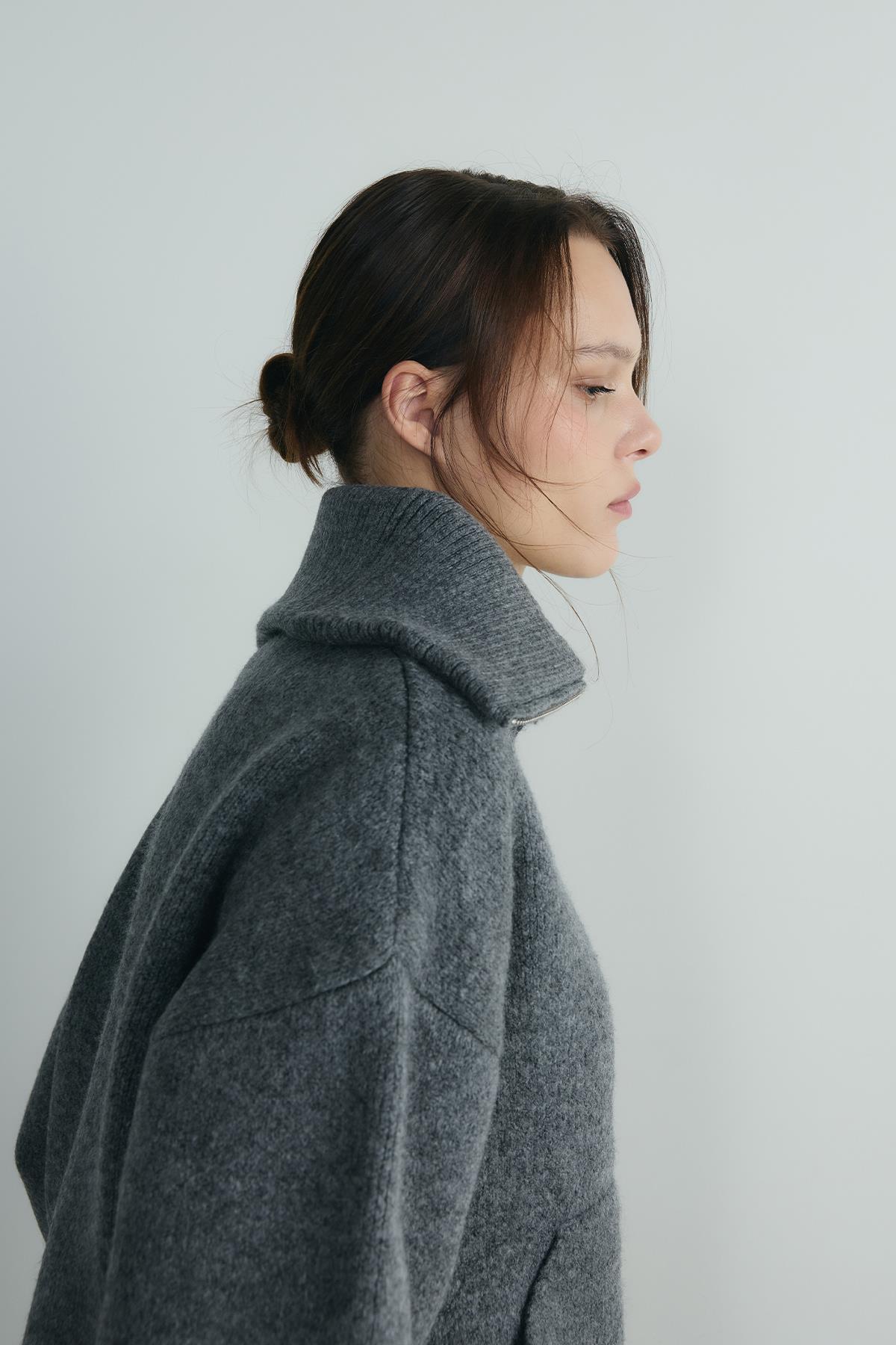 Dark Grey Jodie Zip-up Knit Cardigan | Suud Collection