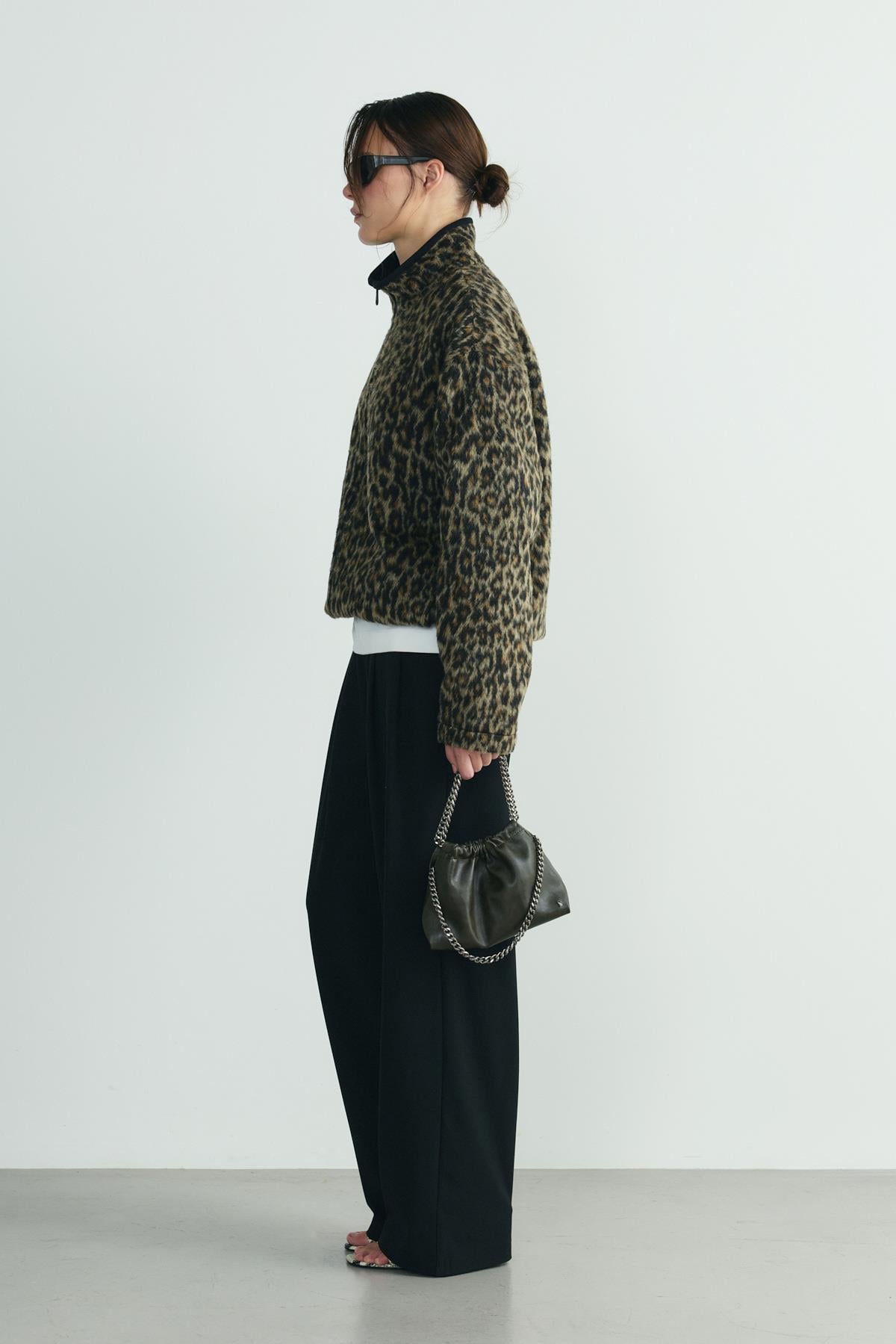 Khaki Giorgia Chain Leather Bag | Suud Collection