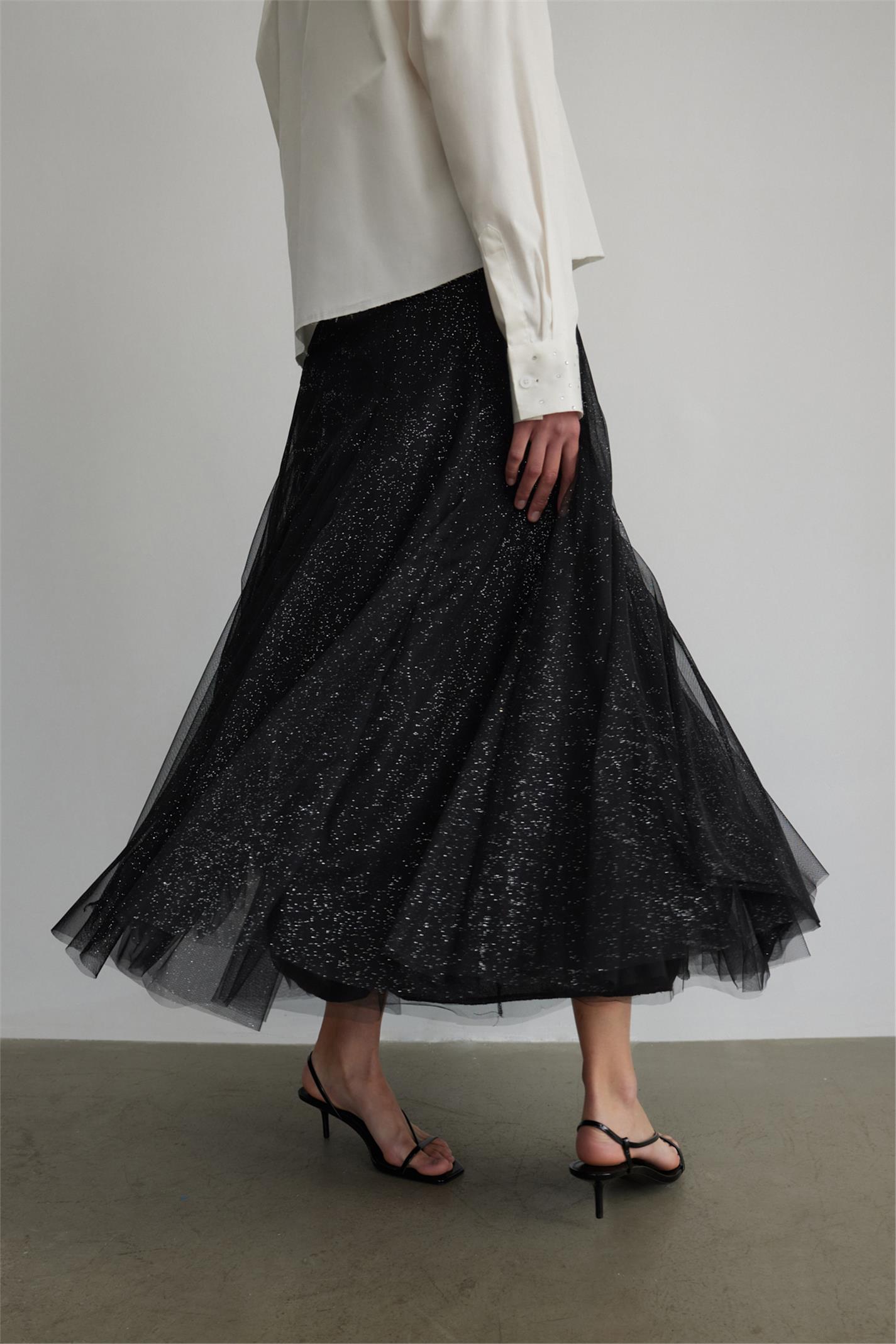 Black Shimmer Fluffy Tulle Skirt | Suud Collection
