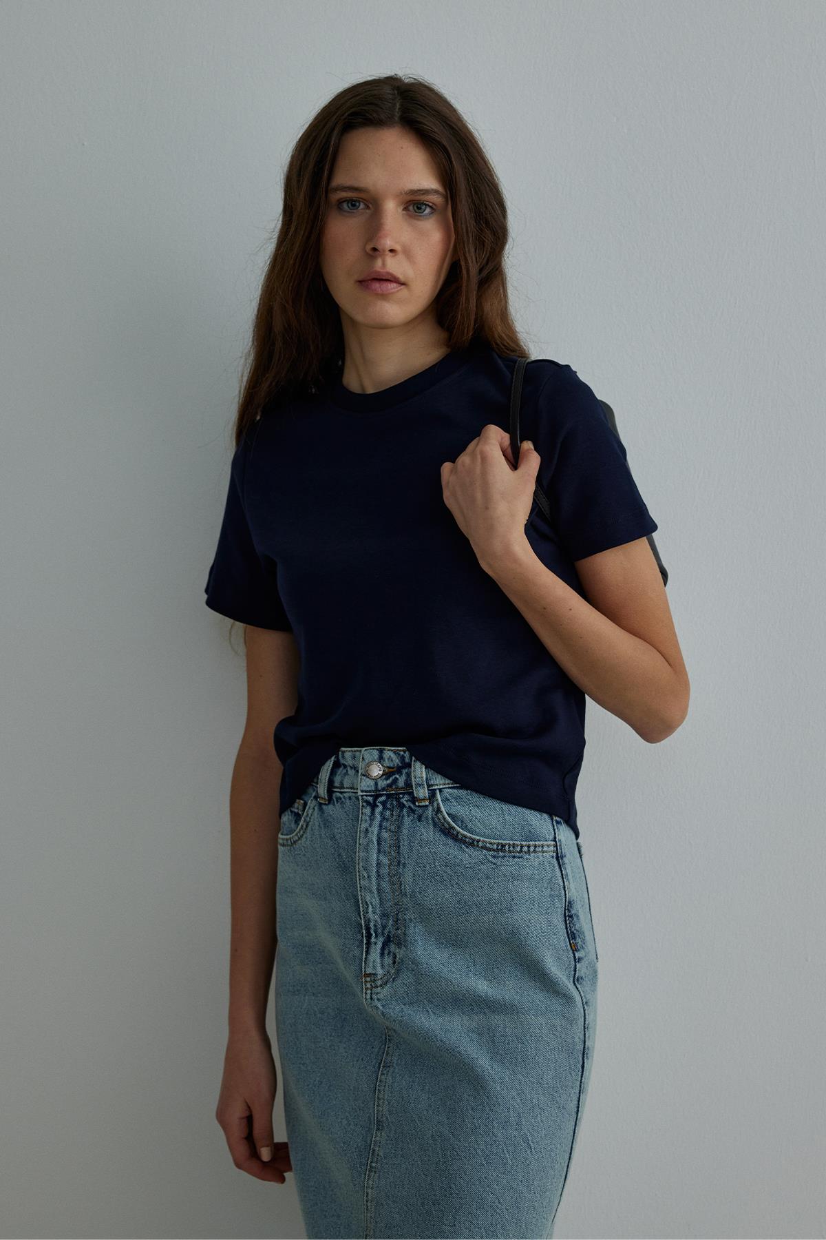 Lacivert Comfy Basic Tişört · 8