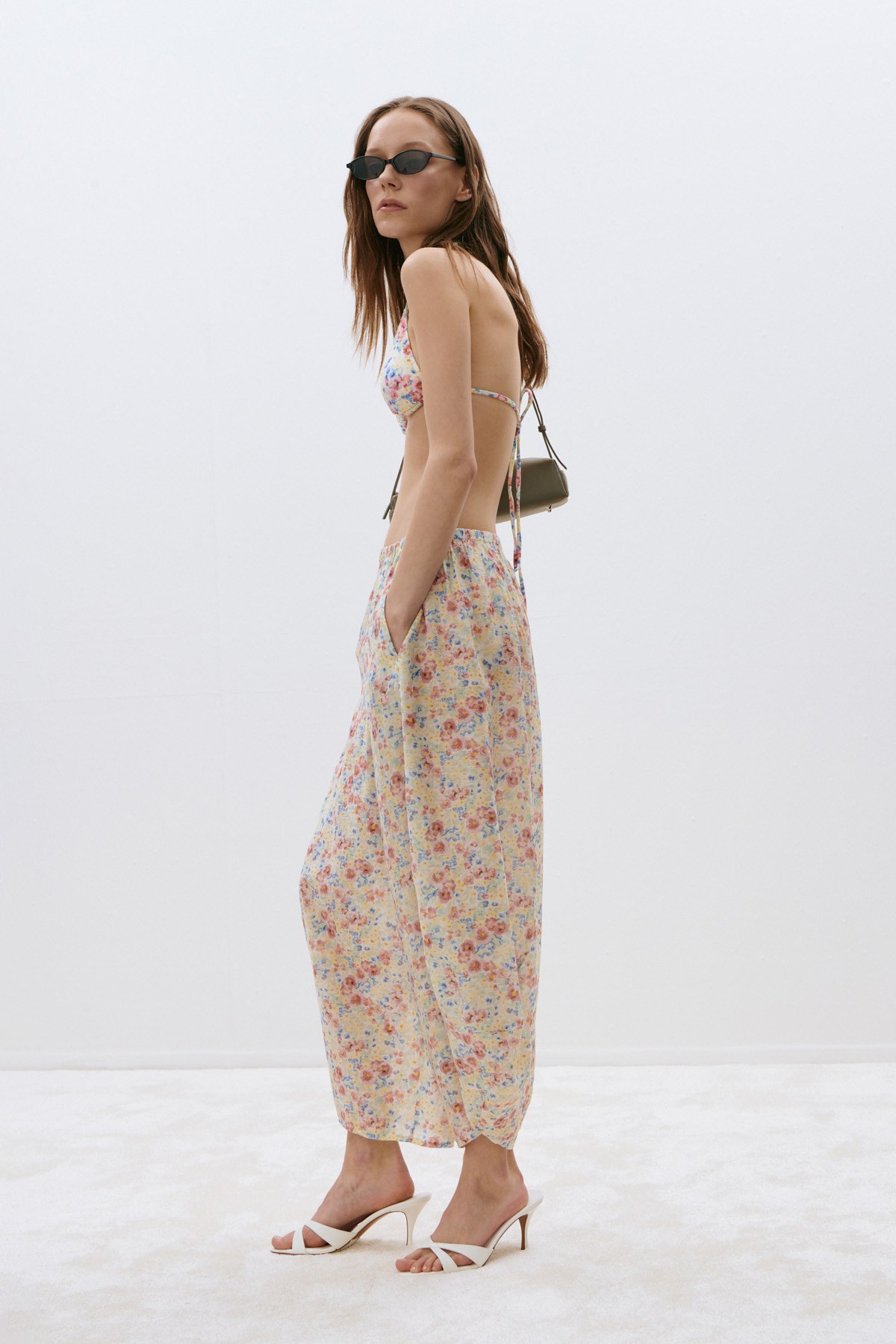 Renkli Peony Desenli̇ Şalvar Pantolon · 9
