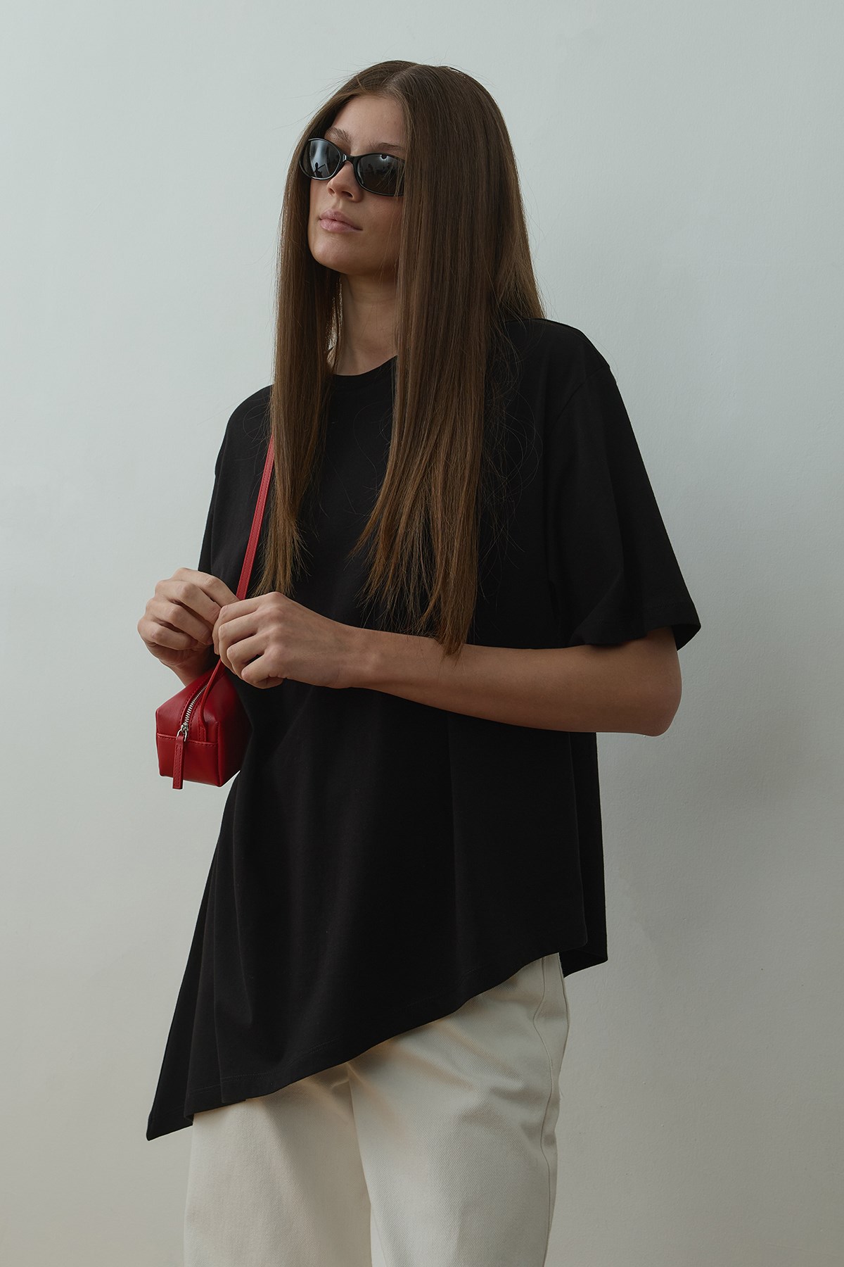 Black Asymmetric Oversize T-Shirt | Suud Collection