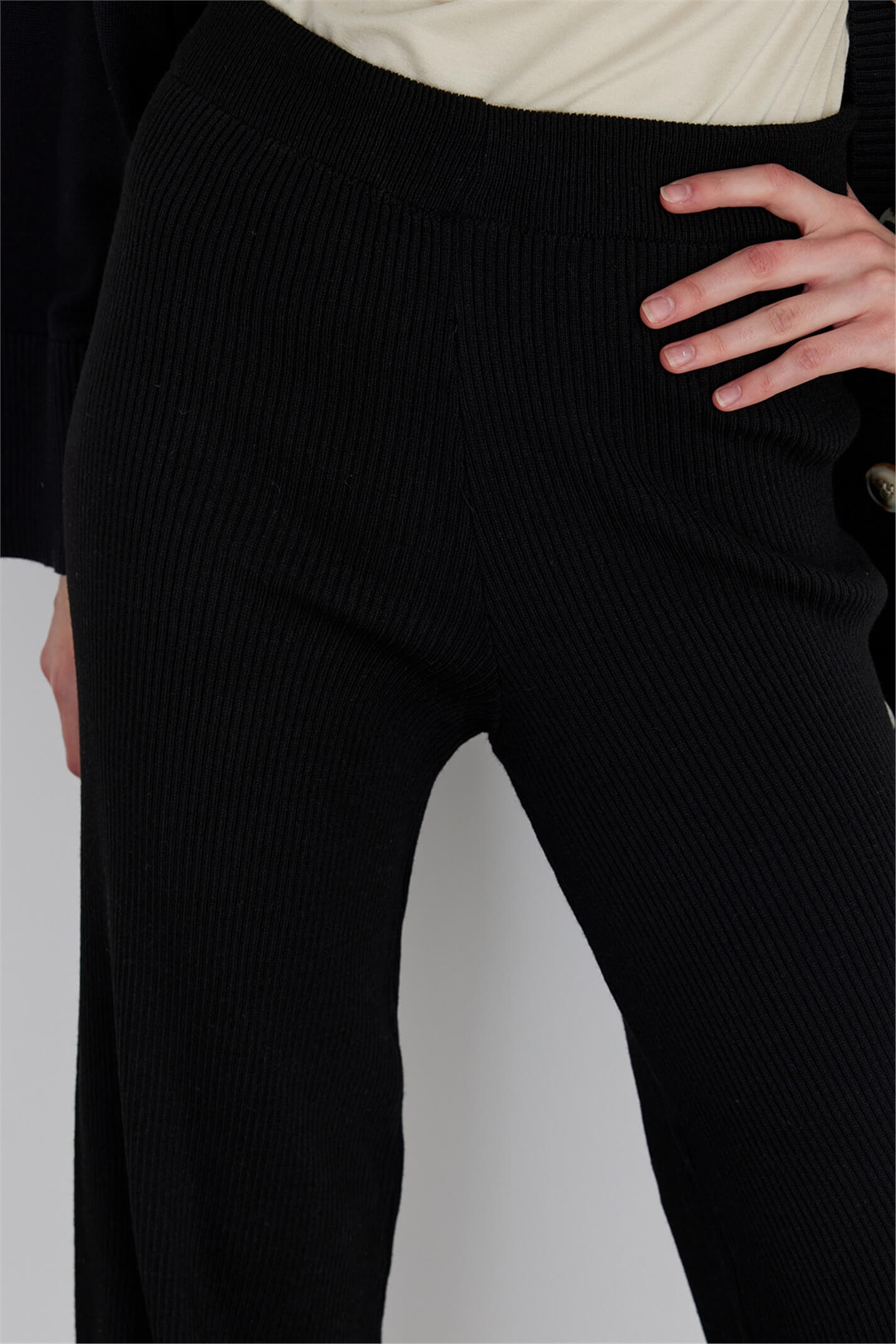 Siyah Bol Paça Triko Pantolon | Suud Collection