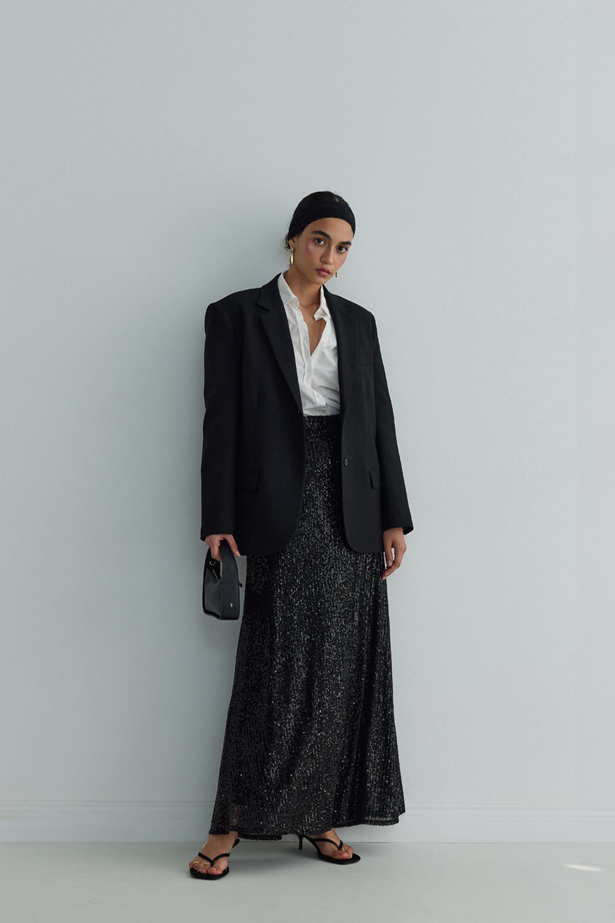 Black Sheen Maxi Skirt | Suud Collection