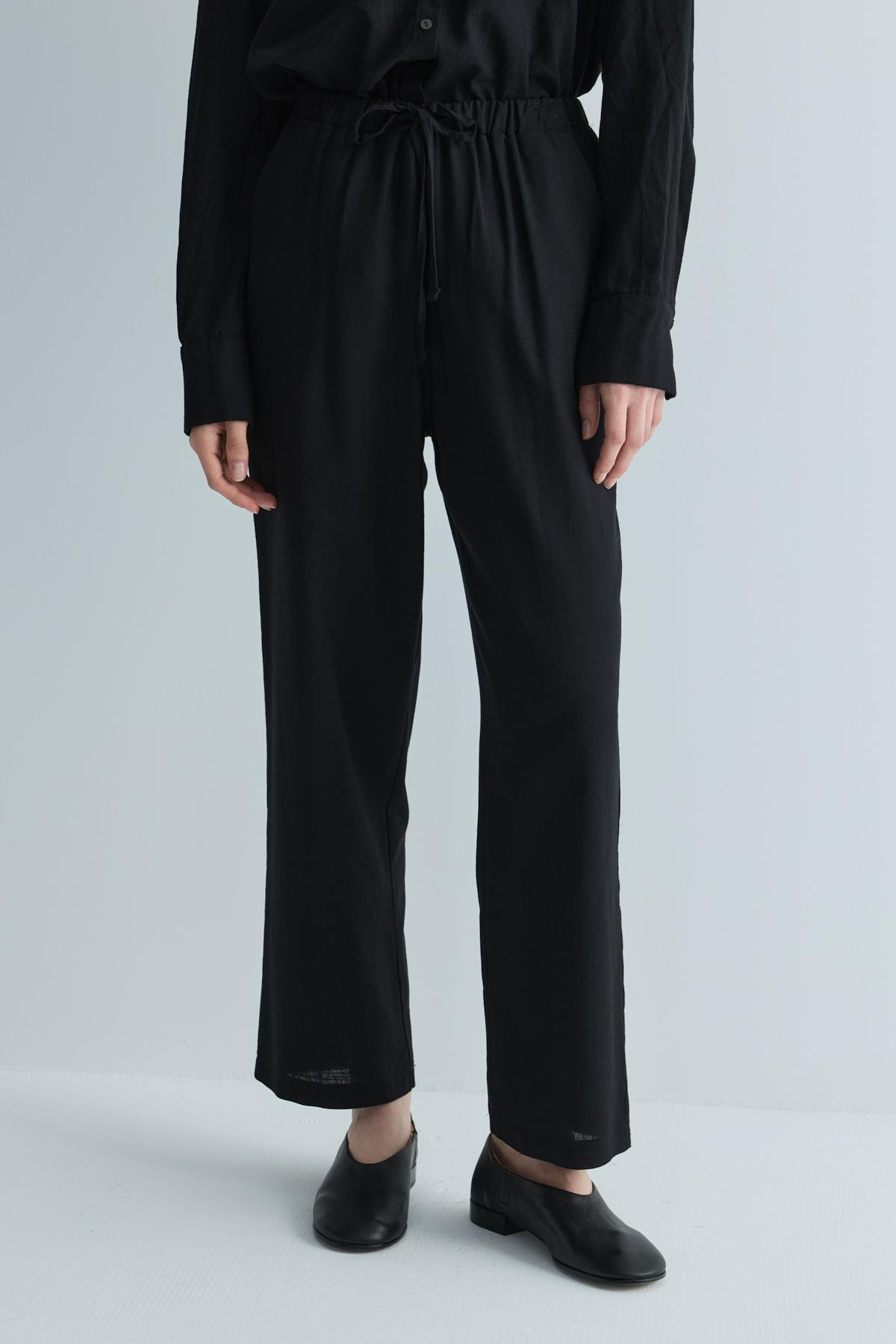 Black Zoe Linen Trousers | Suud Collection