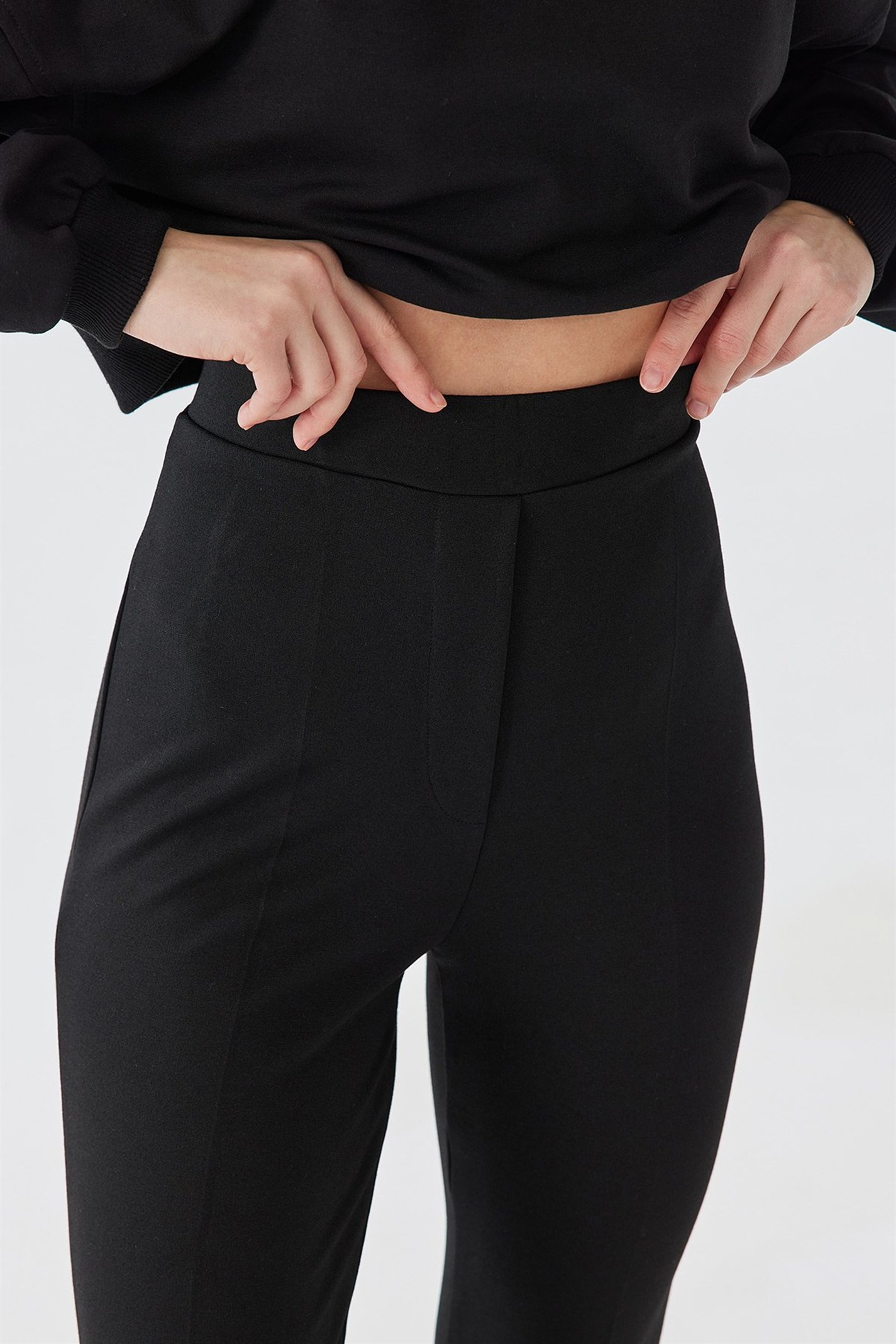 Siyah Toparlayıcı Flare Pantolon | Suud Collection
