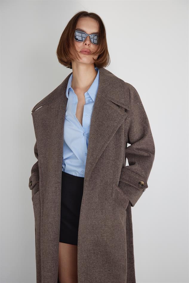 Brown Wide Collar Cachet Coat | Suud Collection