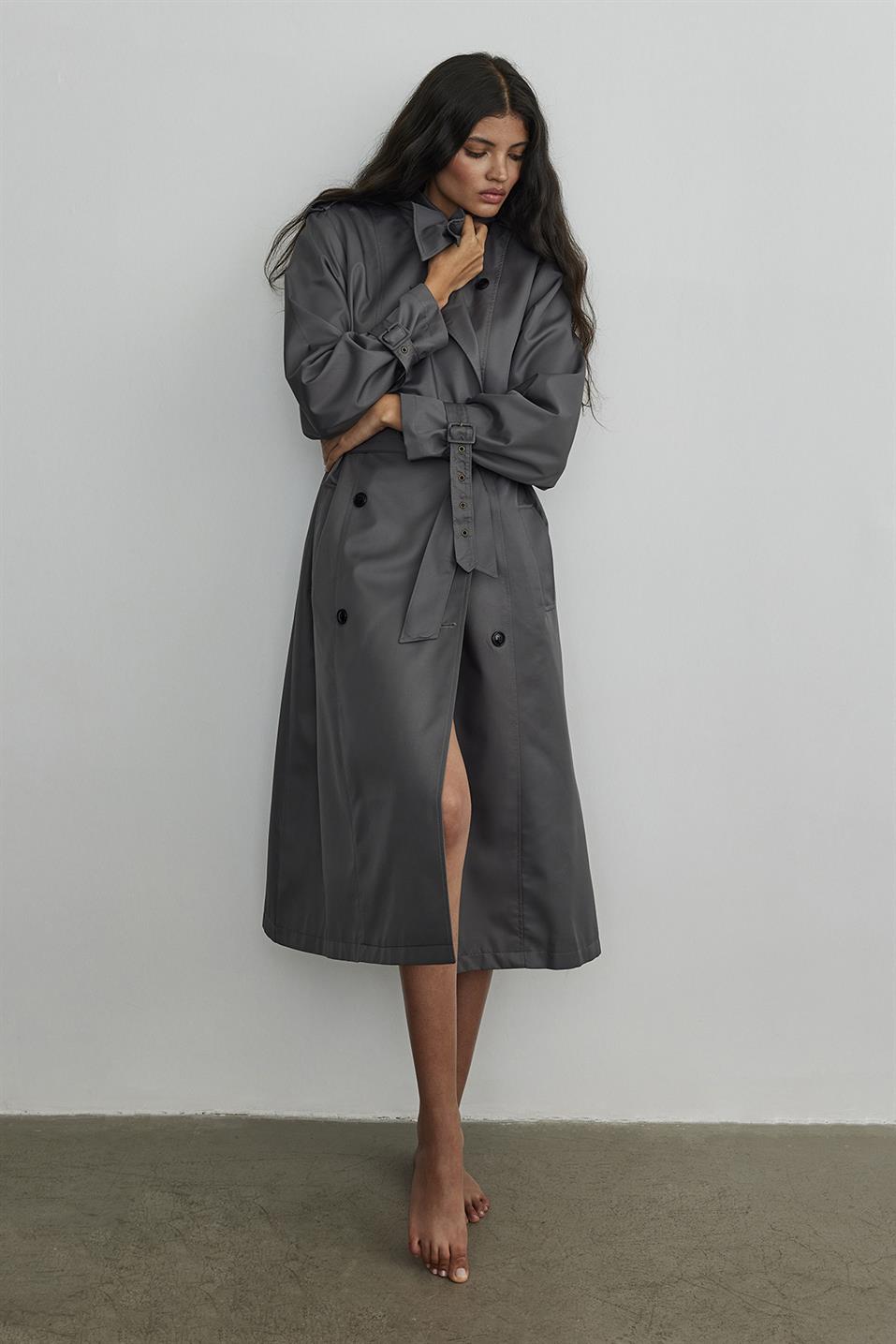 Smoked Dad Oversize Trench Coat | Suud Collection