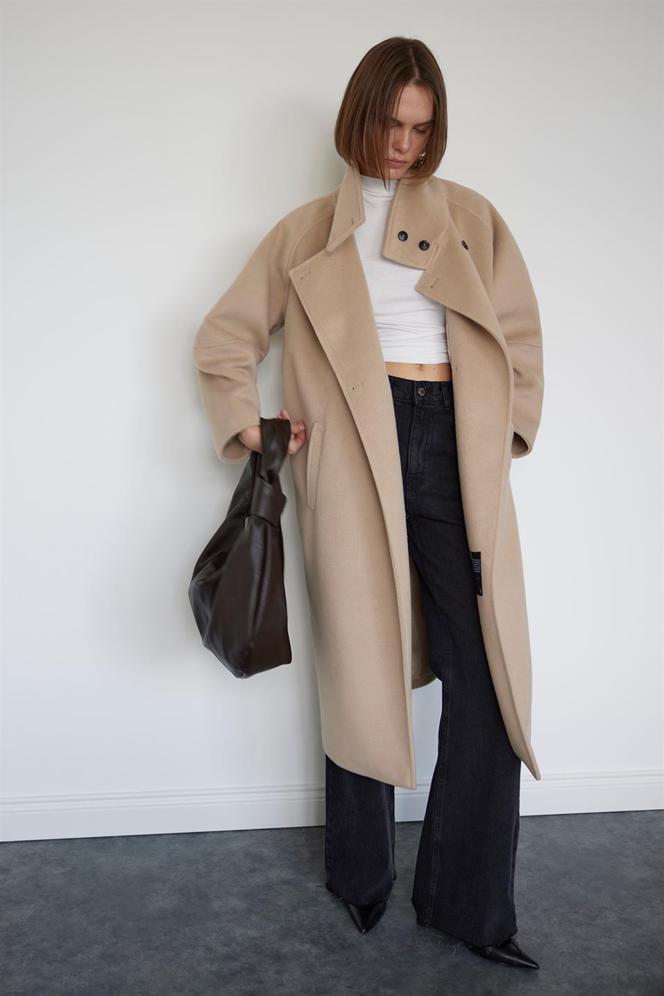 未使用☆和田颯 how Melton Coat Ivory 002 Da-iCE ミュージシャン