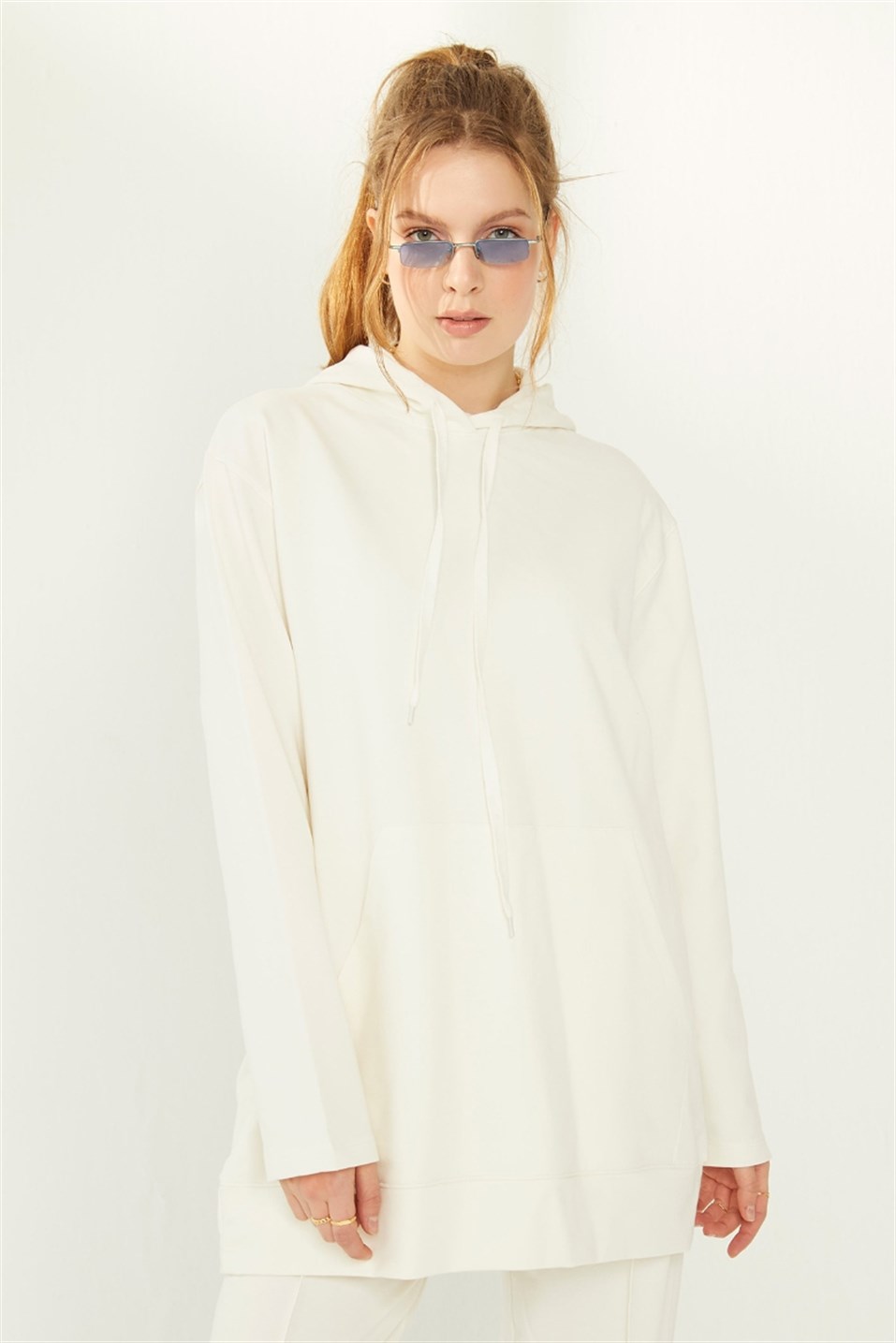 Ekru Logolu Pamuklu Sweatshirt
