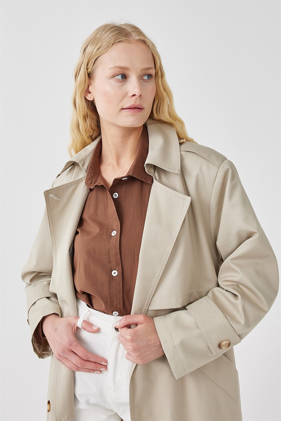 Beige Oversize Vintage Trench Coat | Suud Collection