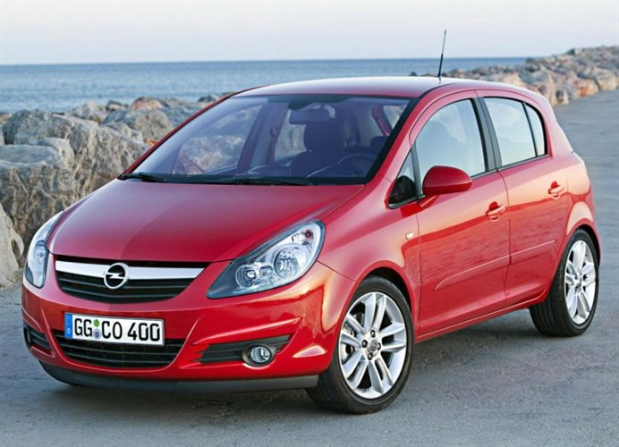 Opel Corsa D Kasa Yarasa Ayna Kapağı