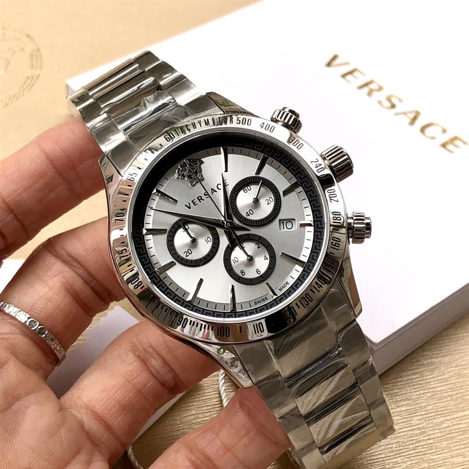 Versace VRSCVEV700121 Erkek Kol Saati